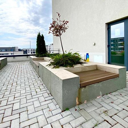 Astoria Apartment - Pet Friendly Brasov Exterior photo