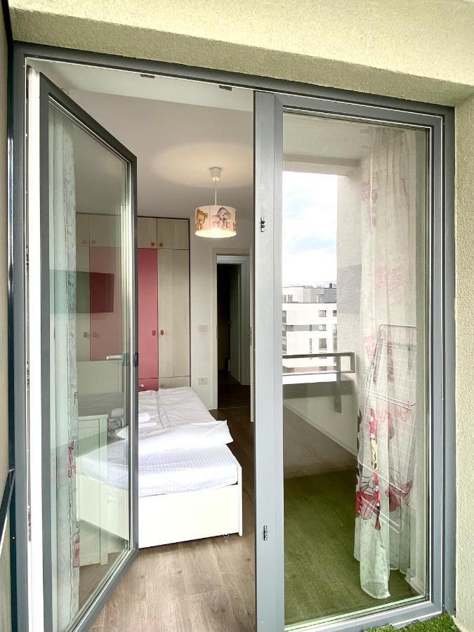 Astoria Apartment - Pet Friendly Brasov Exterior photo